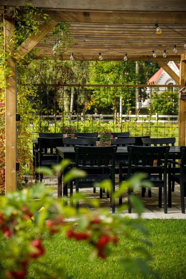 Kalvs Skolhus Hostel ภายนอก รูปภาพ