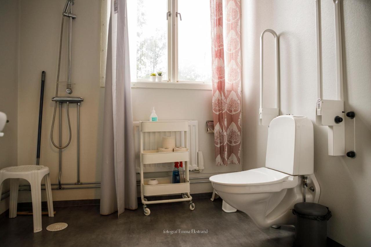 Kalvs Skolhus Hostel ภายนอก รูปภาพ