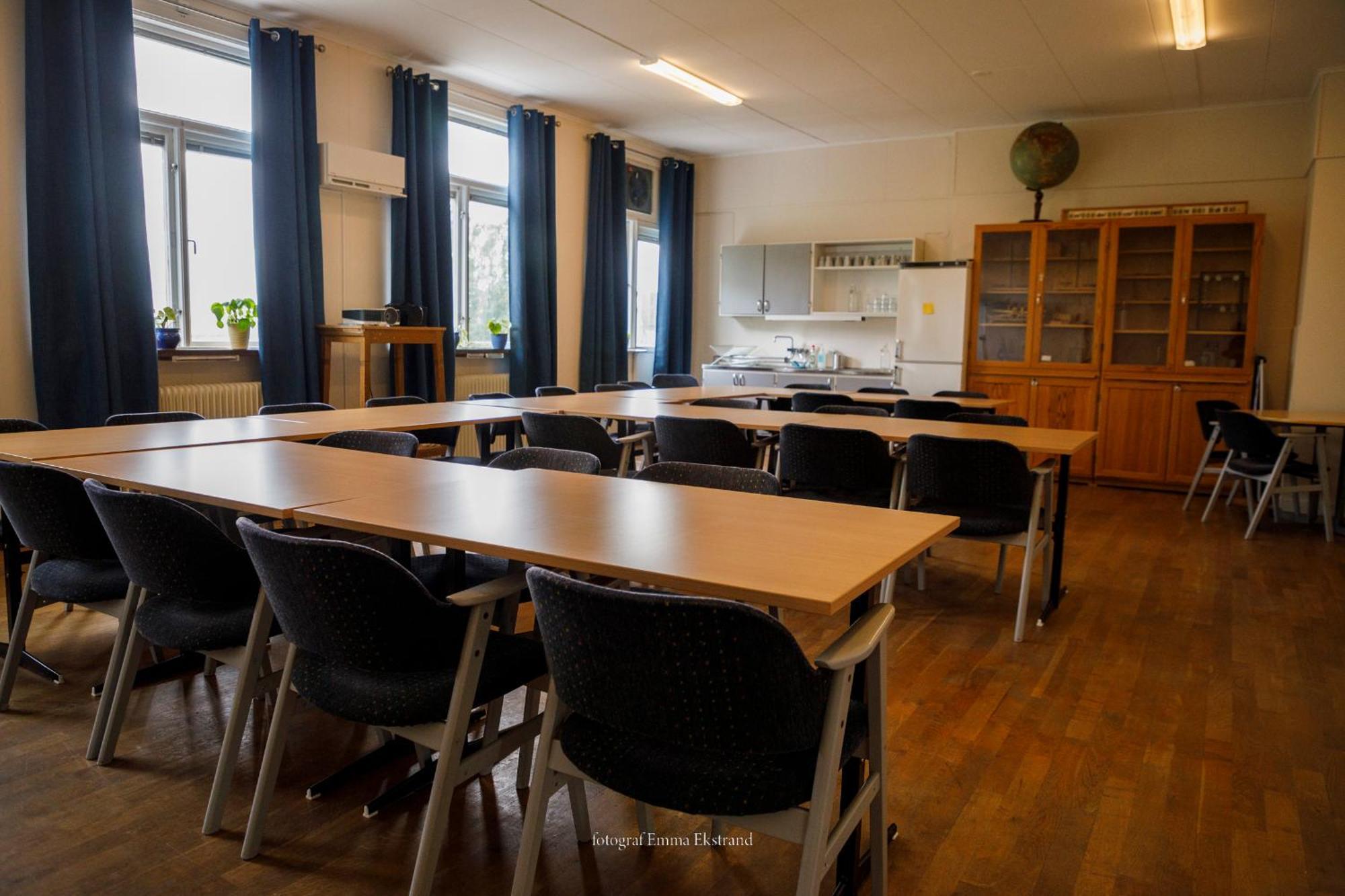 Kalvs Skolhus Hostel ภายนอก รูปภาพ